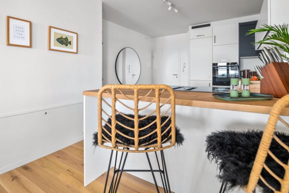 Küchentresen mit Barhockern - Blue Paradise